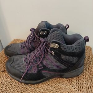 Hiking Boot (Waterproof)